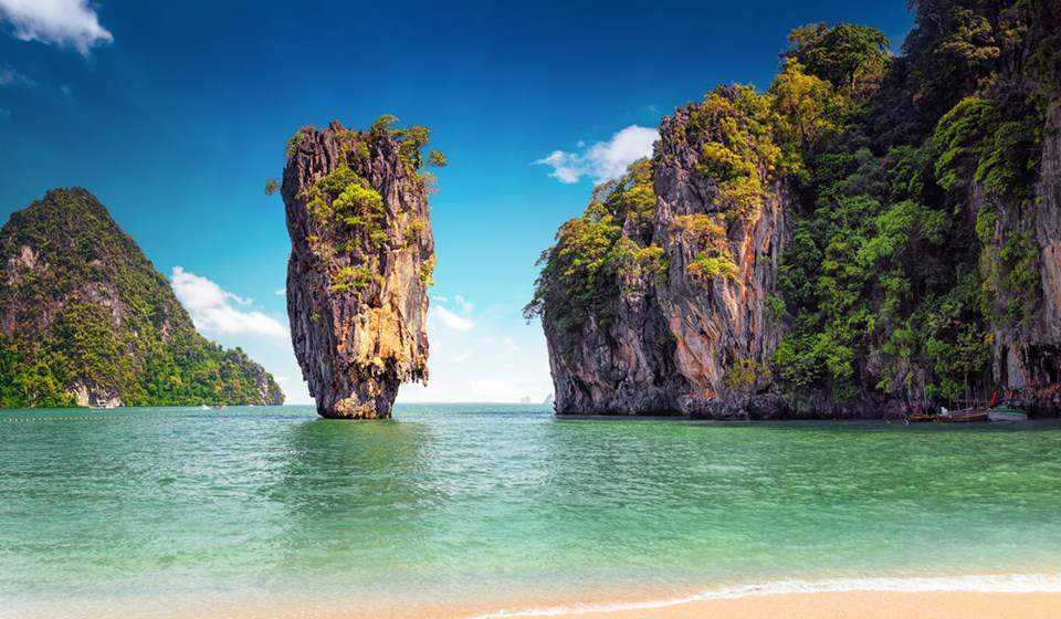 james bond island
