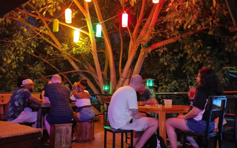 THC Rooftop Bar: vistas e ambiente descontraído