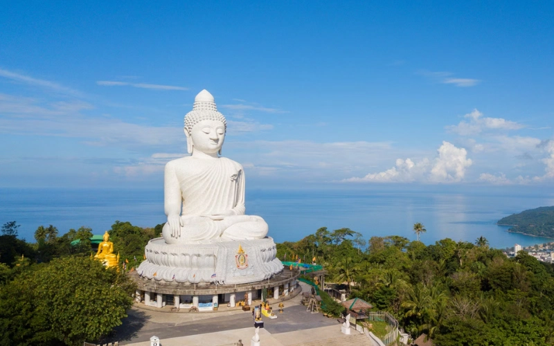 Veja do alto do Big Buddha uma vista incrível