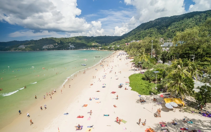 De novembro a abril é a época mais popular