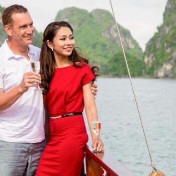 Viaje de 17 días a Tailandia Vietnam Camboya y Phuket, grupo reducido en español desde Bangkok.