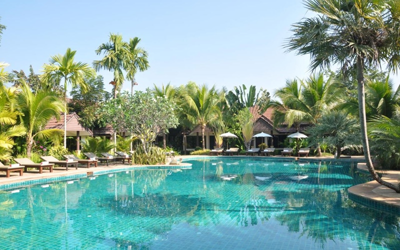 Laluna Hotel And Resort