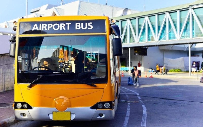 Aeroporto de Phuket oferece várias opções de transporte