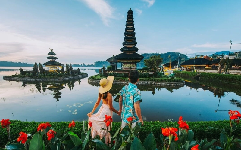 Bali é um destino seguro para os visitantes, mas é recomendável ter mais cautela ao visitar ilhas remotas