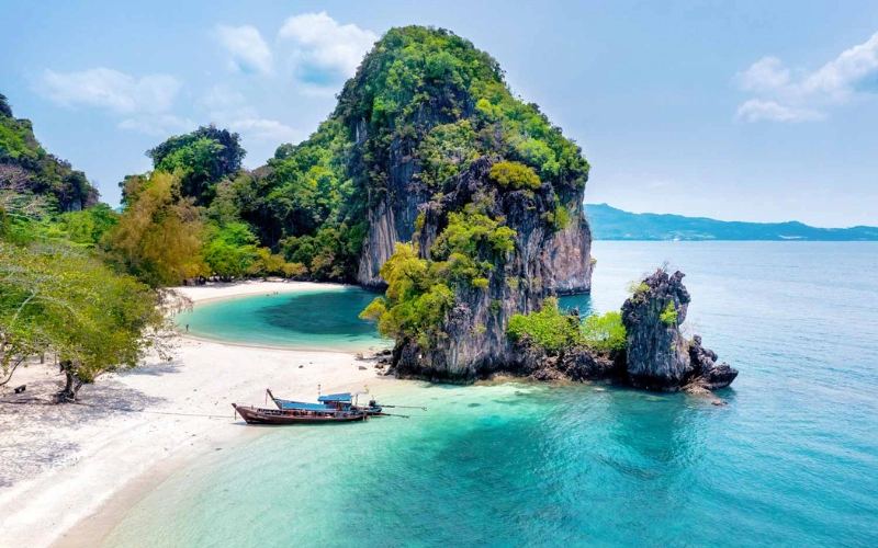 Krabi encanta com ilhas belas e preços acessíveis