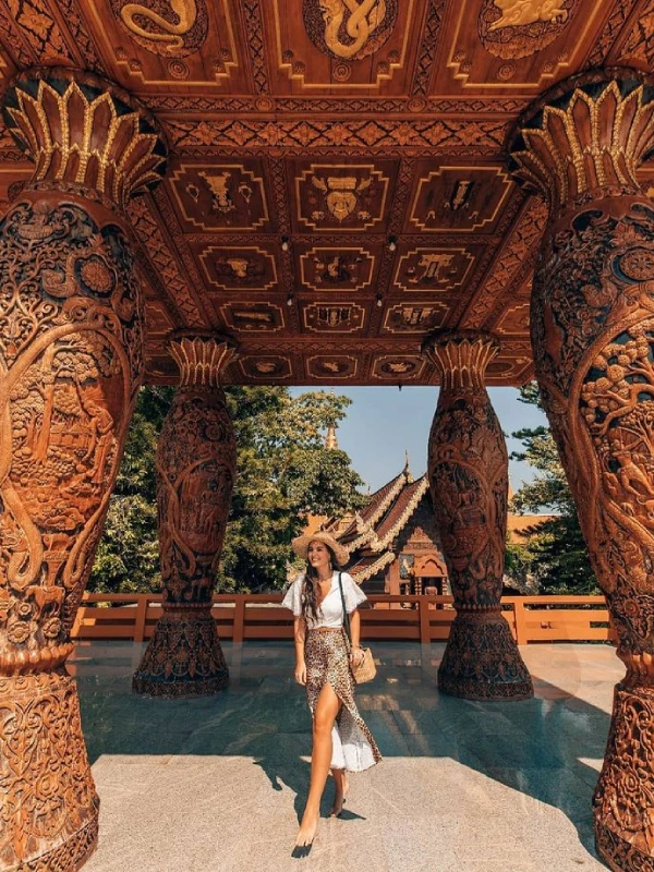 Doi Suthep oferece vista do alto em Chiang Mai