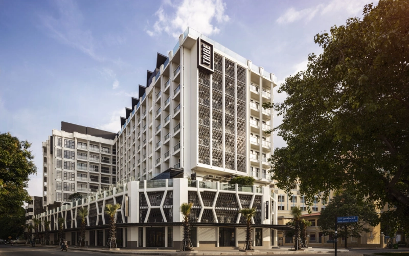 TRIBE Phnom Penh combina estilo moderno e juventude