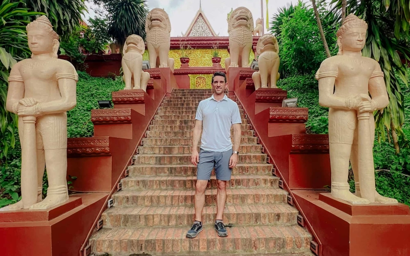 Pagoda de Prata encanta com sua beleza exterior