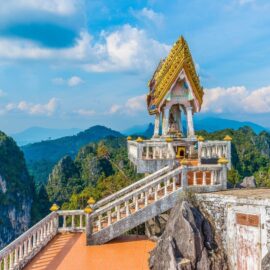 Wat tham suea