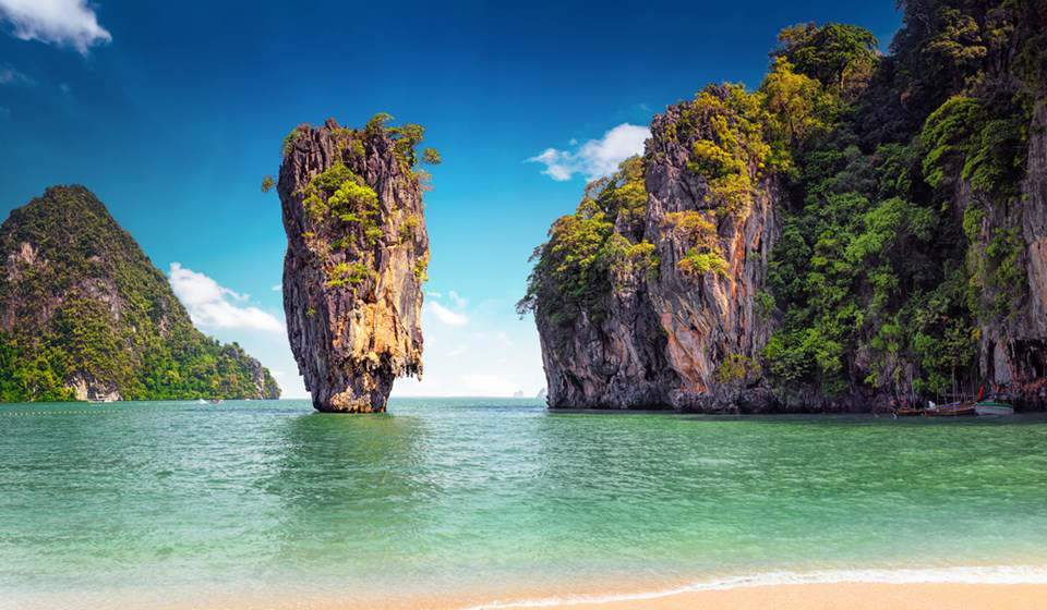 james bond island