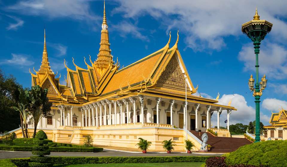 royal palace in Phnom Penh