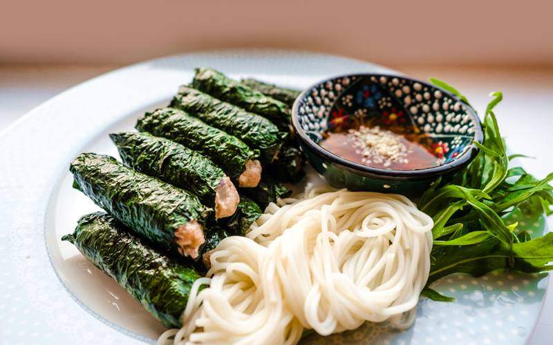 Grilled beef in piper lolot leaves