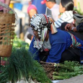 mae salong local market